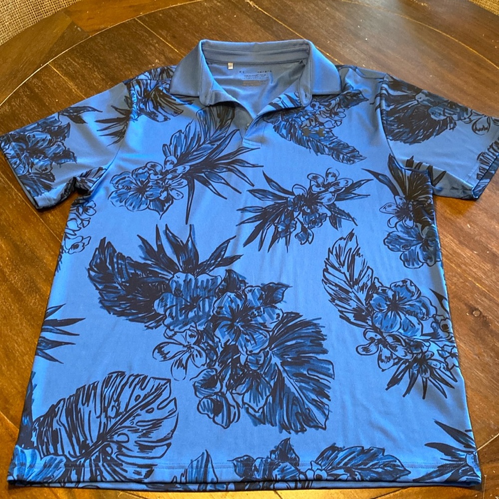 Under Armor Blue Floral Men's golf Shirt